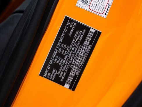 Used 2023 McLaren GT RWD image 27