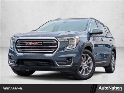 Used 2024 GMC Terrain SLT