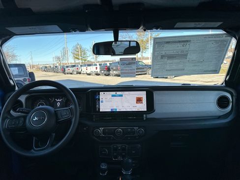 New 2026 Jeep Gladiator Sport image 2