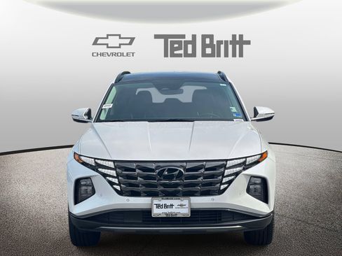 Used 2022 Hyundai Tucson Limited w/ Cargo Package AWD/4WD image 2