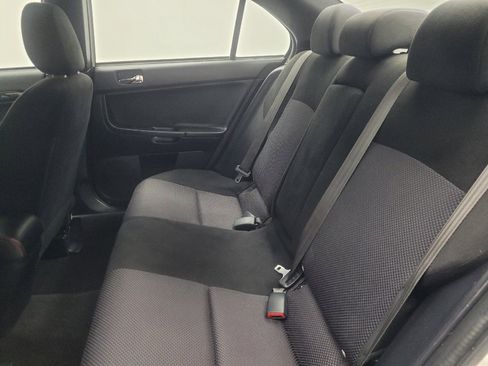 Used 2017 Mitsubishi Lancer LE image 18