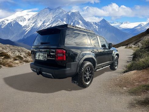 Certified 2024 Toyota Land Cruiser image 6