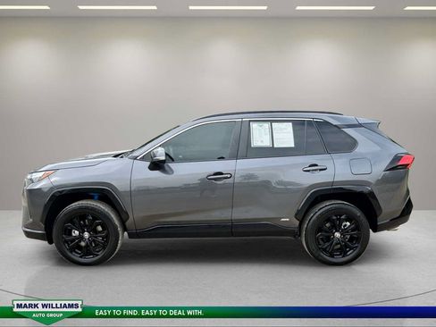 Used 2023 Toyota RAV4 SE AWD/4WD image 6