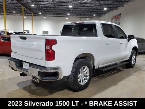 Used 2023 Chevrolet Silverado 1500 LT w/ Z71 Off-Road Package AWD/4WD image 10