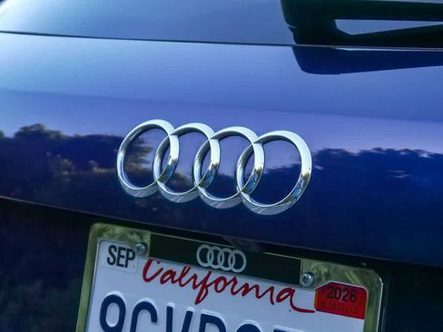 Used 2022 Audi Q3 2.0T Premium w/ Convenience Package image 11