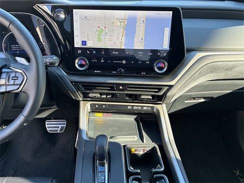 Used 2024 Lexus TX 500h AWD w/ Technology Package image 24