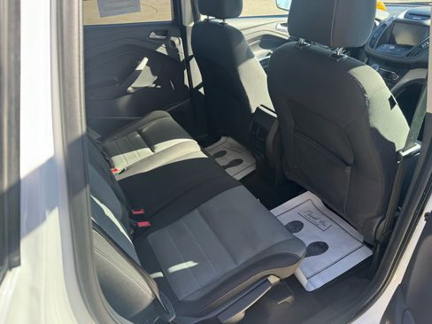 Used 2014 Ford Escape SE w/ Equipment Group 201A image 12