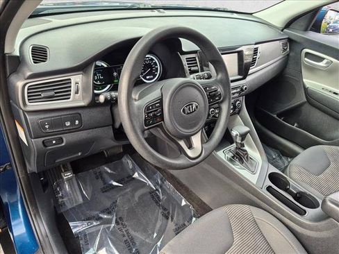 Used 2019 Kia Niro LX FWD image 10