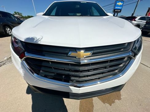 Used 2018 Chevrolet Equinox LT FWD image 32
