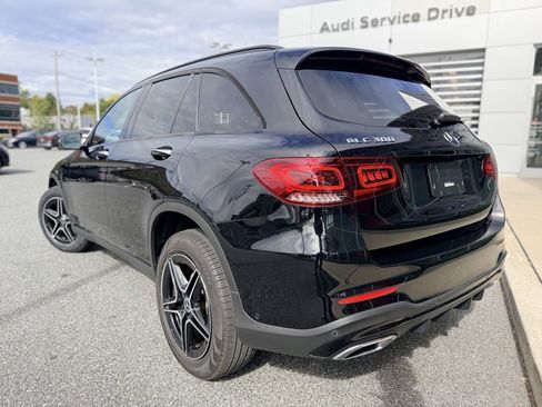 Used 2022 Mercedes-Benz GLC 300 4MATIC image 4