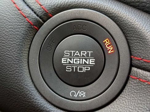 Used 2025 Dodge Durango R/T w/ Blacktop Package AWD/4WD image 29