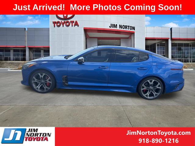 Used 2018 Kia Stinger GT2 AWD/4WD image 4