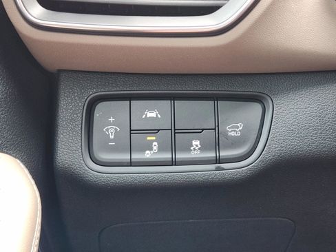 Used 2020 Hyundai Santa Fe Limited FWD image 17