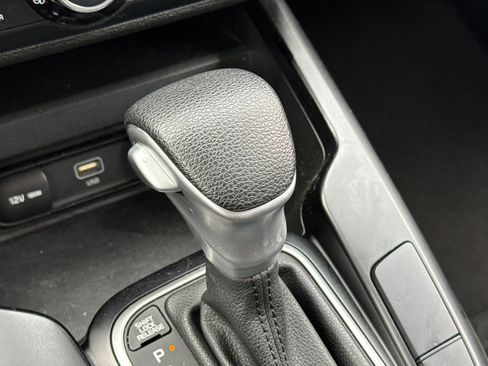 Used 2023 Kia Soul LX w/ LX Technology Package image 22