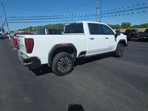 Used 2022 GMC Sierra 2500 Denali w/ Denali Ultimate Package AWD/4WD image 5