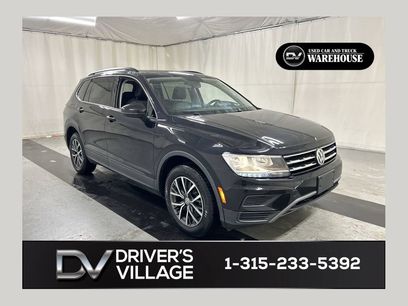 Used 2019 Volkswagen Tiguan SE w/ Panoramic Sunroof Package