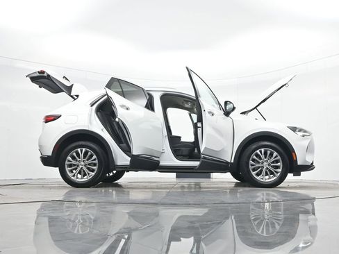 Used 2023 Buick Envision Preferred image 46