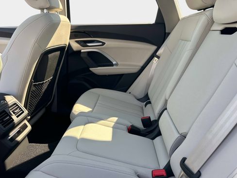 New 2025 Audi Q5 Premium image 14