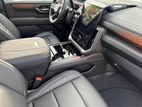 New 2026 GMC Yukon XL Denali w/ Sun & Power Step Package image 17