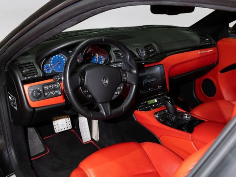 Used 2018 Maserati GranTurismo Sport RWD image 4