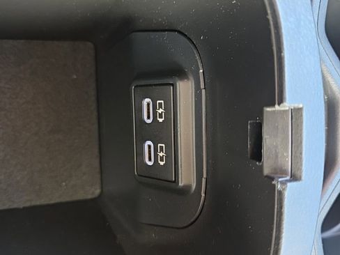 Used 2024 Toyota RAV4 XLE image 35