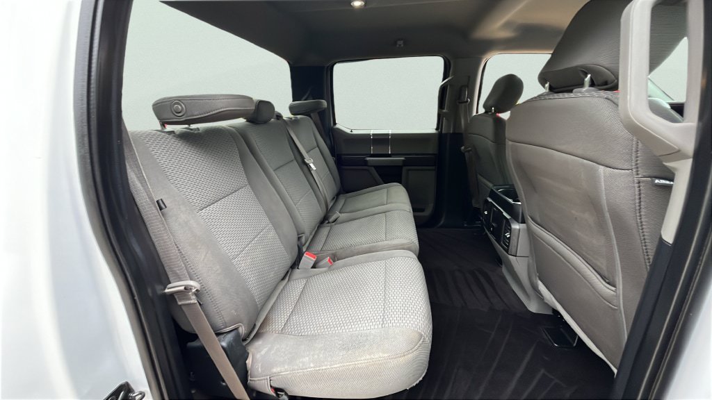 Used 2019 Ford F150 XLT w/ Equipment Group 302A Luxury AWD/4WD image 19