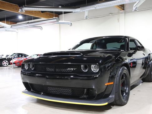 Used 2018 Dodge Challenger SRT Demon image 12