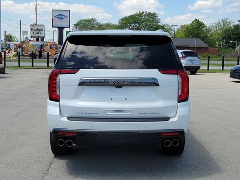 Used 2024 GMC Yukon Denali Ultimate w/ LPO, Illumination Package AWD/4WD image 5
