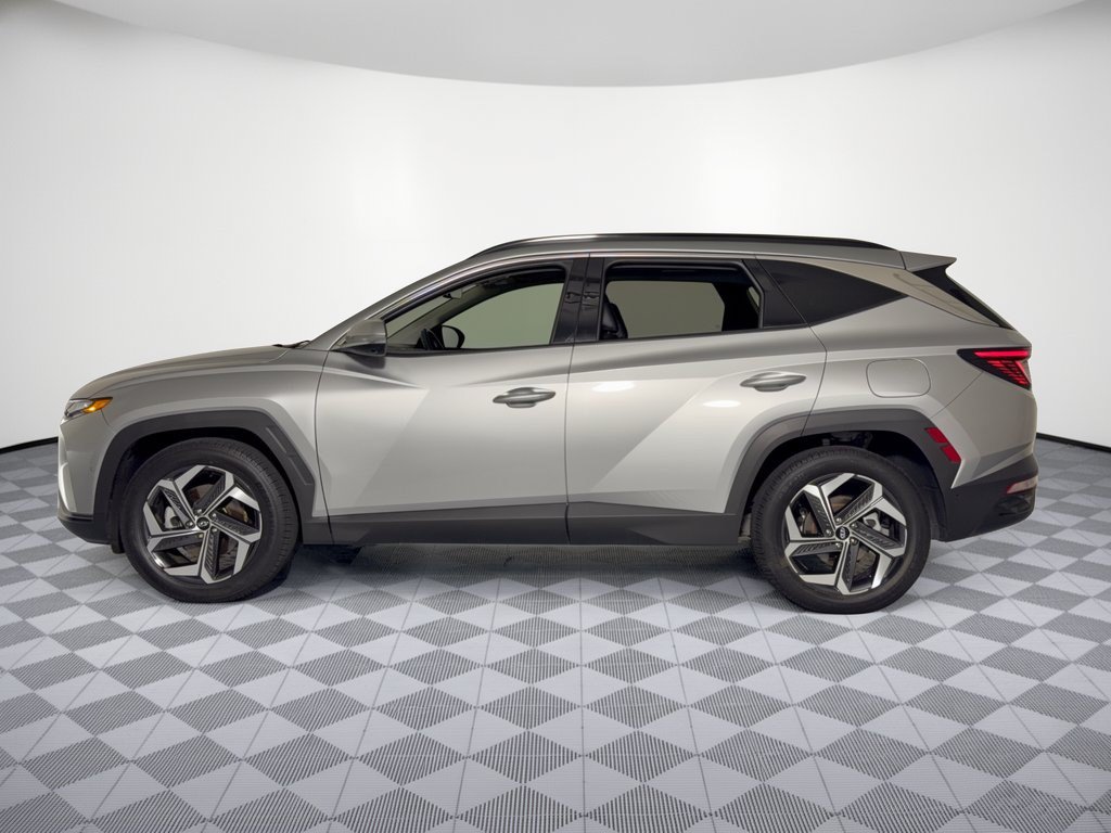 Used 2024 Hyundai Tucson Limited FWD image 2