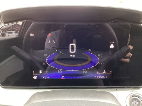 Used 2025 Chevrolet Trax LT image 22