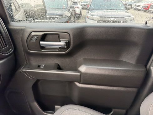 Used 2025 Chevrolet Silverado 1500 Custom Trail Boss AWD/4WD image 24