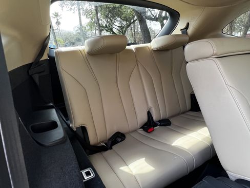 Used 2022 Acura MDX FWD w/ Technology Package image 49