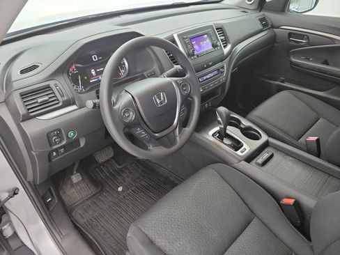 Used 2019 Honda Ridgeline RT image 18