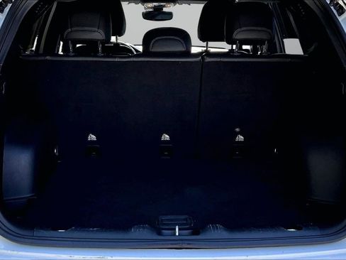 Used 2024 Jeep Compass Latitude image 24