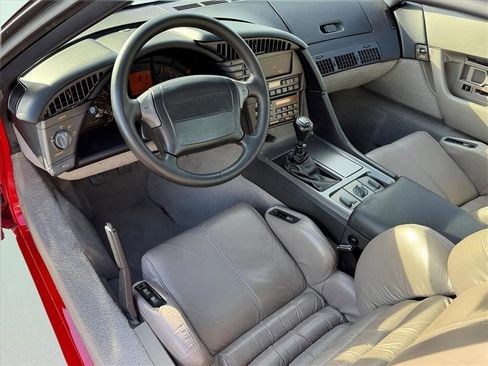 Used 1990 Chevrolet Corvette ZR-1 RWD image 15