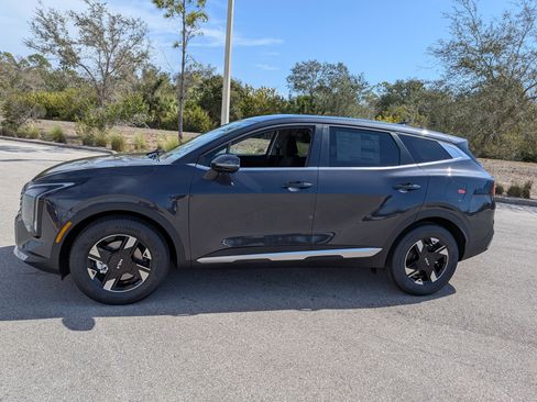 New 2026 Kia Sportage LX FWD image 8