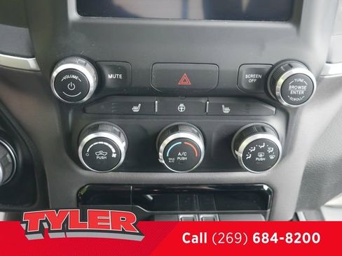 Used 2023 RAM 1500 Big Horn AWD/4WD image 34