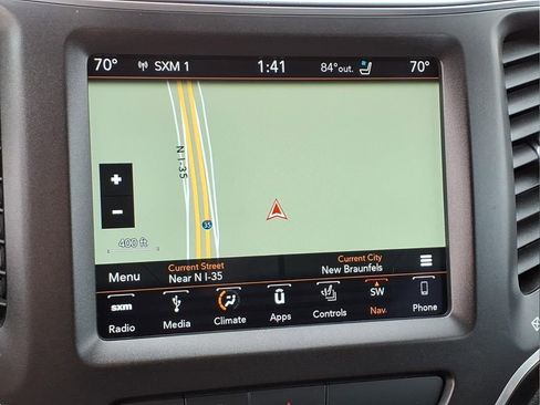 Used 2019 Jeep Cherokee Trailhawk image 19