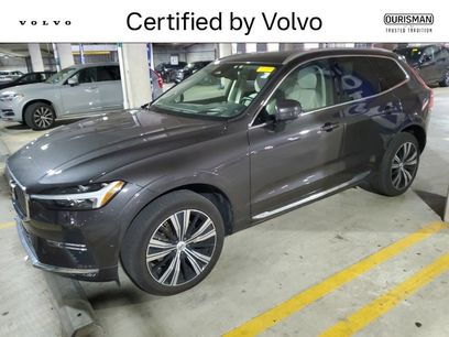 Certified 2023 Volvo XC60 B5 Ultimate w/ Climate Package