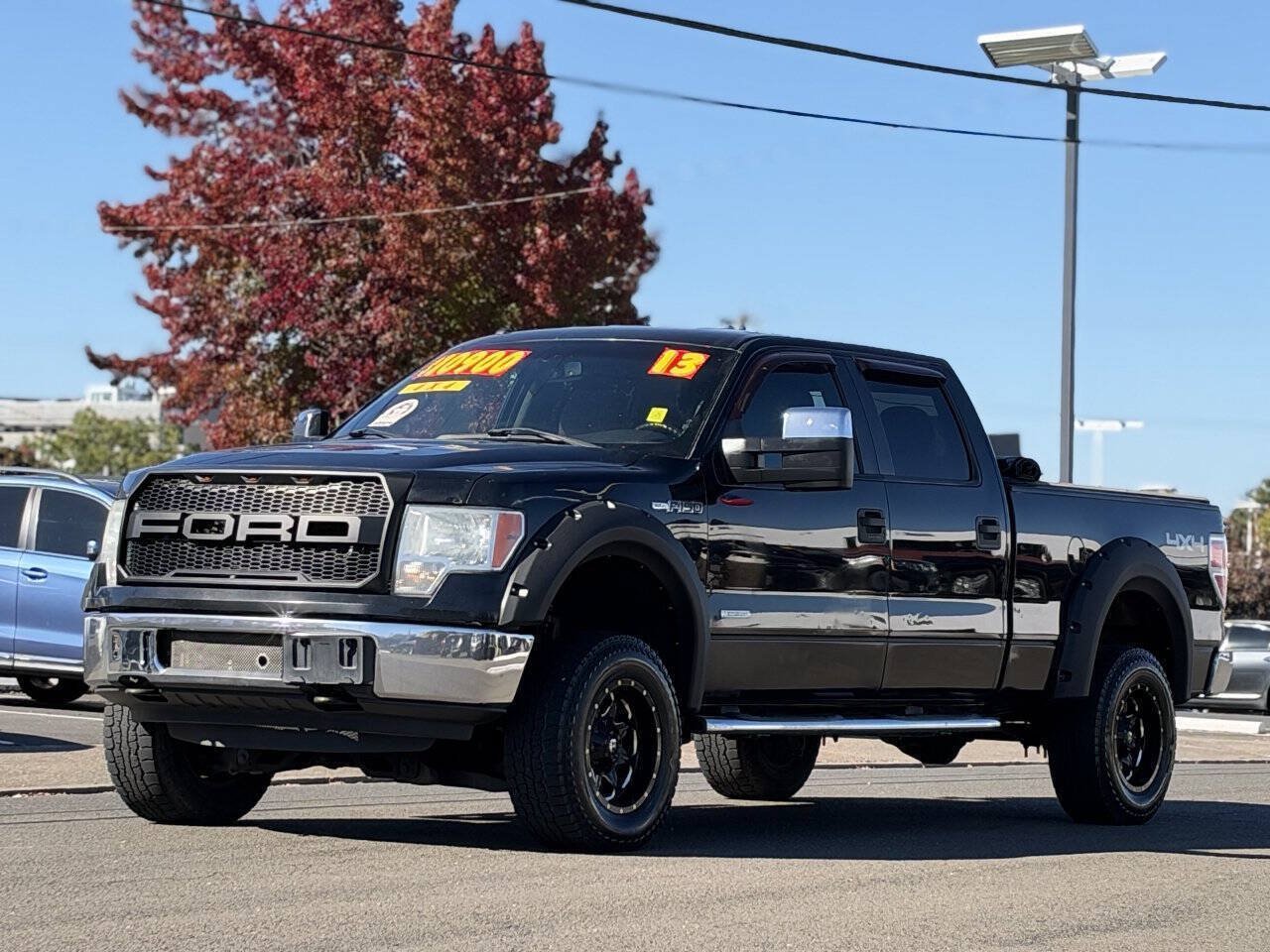 Used 2013 Ford F150 XLT w/ Mid Equipment Group AWD/4WD image 4
