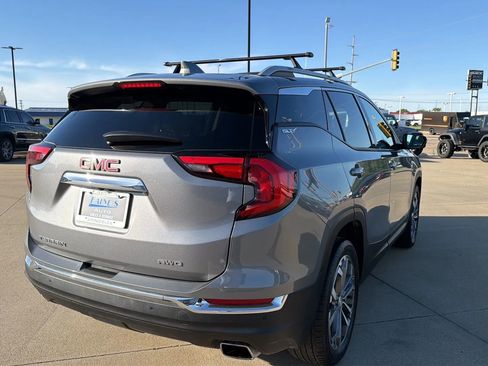 Used 2018 GMC Terrain SLT w/ Preferred Package AWD/4WD image 17