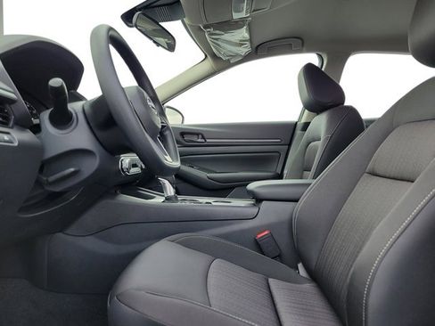 New 2025 Nissan Altima 2.5 S image 14