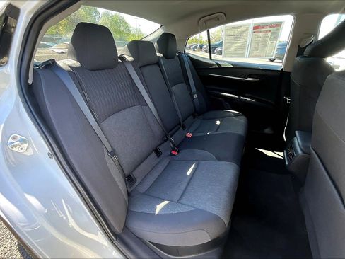 Used 2025 Toyota Camry LE image 25