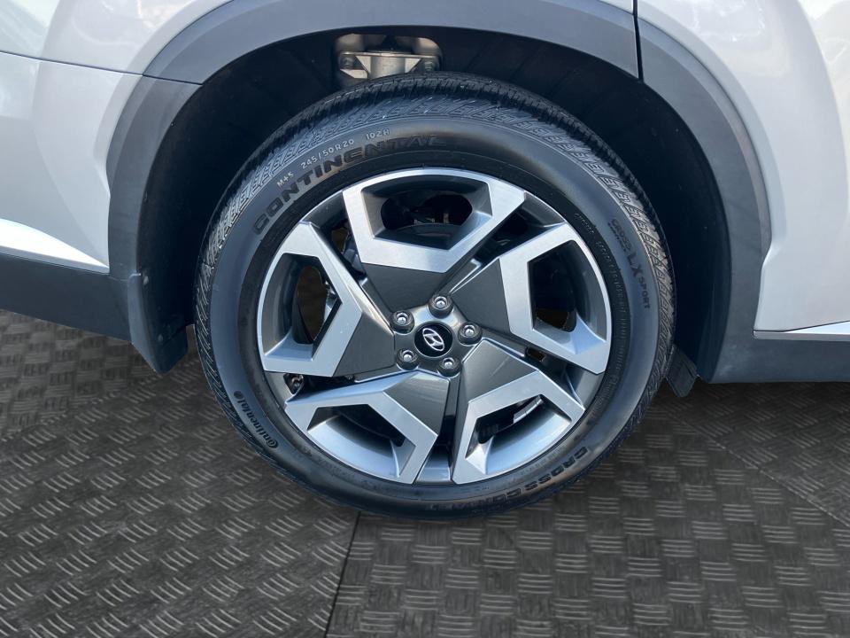 Used 2024 Hyundai Palisade Limited AWD/4WD image 27