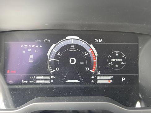 New 2026 Toyota Tundra Platinum AWD/4WD image 19