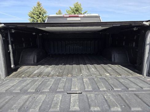 Used 2020 GMC Sierra 1500 AT4 w/ AT4 Preferred Package image 9