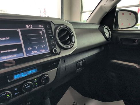 Used 2022 Toyota Tacoma SR5 w/ Technology Package RWD image 35