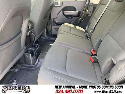 Used 2021 Jeep Wrangler Unlimited Sport AWD/4WD image 14