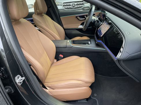 Certified 2025 Mercedes-Benz E 350 E 350 RWD Sedan image 53