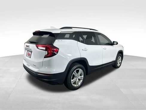 Used 2023 GMC Terrain SLE w/ Driver Convenience Package AWD/4WD image 7